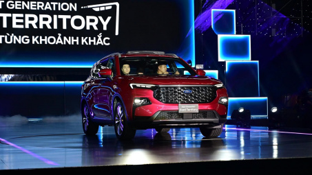 Ford Territory thế hệ mới ra mắt Việt Nam, giá từ 822 triệu đồng