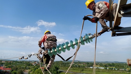 PC Quảng Ninh: 9 tháng đầu năm cung ứng điện an toàn, liên tục, ổn định