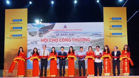 Hơn 200 gian hàng tham gia tại Hội chợ Công Thương đồng bằng Sông Hồng – Vĩnh Phúc năm 2022