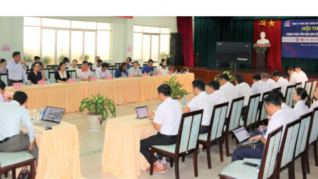 PC Đồng Nai: đẩy mạnh hình thức thanh toán tiền điện không dùng tiền mặt