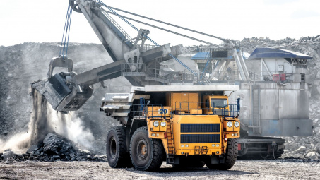 Khoa học và công nghệ góp phần đẩy nhanh quá trình công nghiệp hóa, hiện đại hóa ngành Công nghiệp Mỏ - Luyện kim của Việt Nam