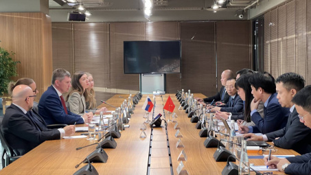 Bộ trưởng Nguyễn Hồng Diên thăm và làm việc tại Liên bang Nga