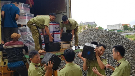 Những dấu son lịch sử từ Nghị định 10/CP đến Pháp lệnh Quản lý thị trường