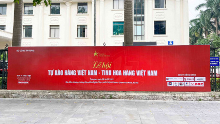 3 thành phố treo phông phướn hưởng ứng Chương trình Tự hào hàng Việt Nam - Tinh hoa hàng Việt Nam năm 2022