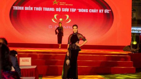 DUGARCO và S.PEARL đưa gì lên sàn catwalk tại Lễ hội Tinh hoa hàng Việt Nam 2022?