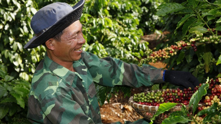 Nestlé công bố kế hoạch NESCAFÉ Plan 2030