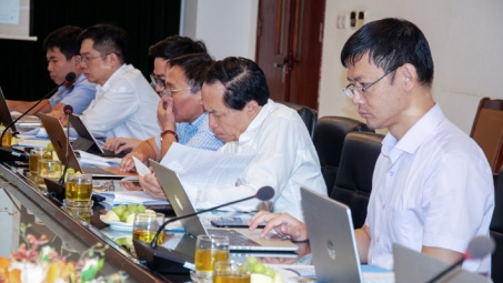 Đoàn công tác EVN làm việc tại Nhiệt điện Hải Phòng