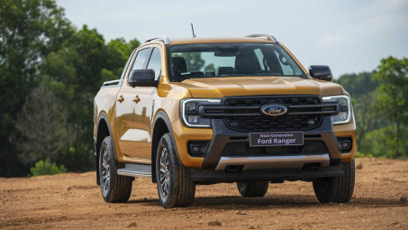 Top 10 xe bán chạy nhất tháng 10/2022: Ford Ranger bất ngờ leo đỉnh