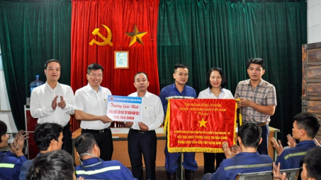 Than Thống Nhất: Phân xưởng Khai thác 9 đạt Cờ giải Nhất năng suất dẫn đầu Tập đoàn năm 2021