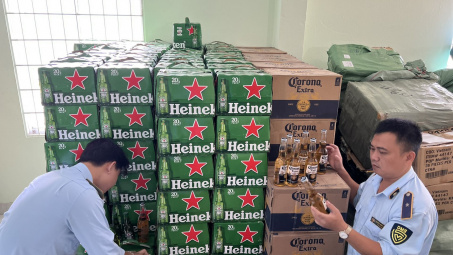 Phú Yên: Tạm giữ gần 7.000 chai bia Heineken và bia Corona Extra nhập lậu
