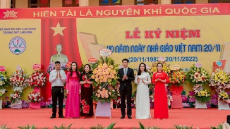 Trường THPT Lam Hồng: Ấm áp Lễ kỷ niệm 40 năm Ngày Nhà giáo Việt Nam 20/11