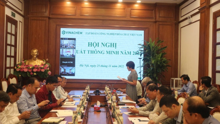 Thúc đẩy sản xuất thông minh trong các doanh nghiệp ngành Hóa chất