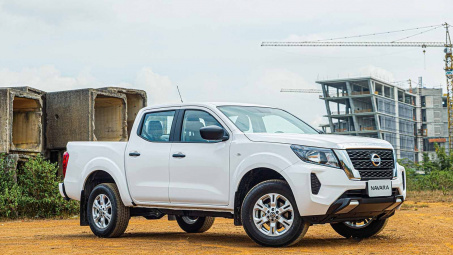 Nissan Việt Nam ra mắt bán tải Navara bản mới, giá 699 triệu đồng