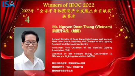 Tổng Giám đốc Rạng Đông nhận giải thưởng cao quý của ngành chiếu sáng rắn toàn cầu