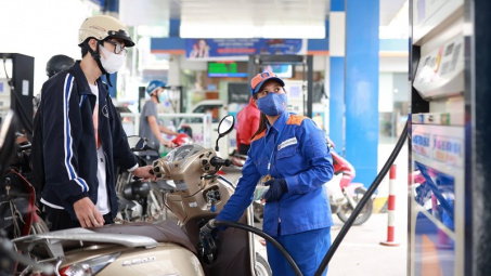 Quy định trách nhiệm của các bộ, ngành, địa phương trong quản lý kinh doanh xăng dầu