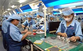 Phát triển thị trường lao động Việt Nam sau đại dịch Covid-19: Giải pháp và kiến nghị