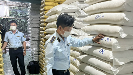 Thu giữ 6 tấn gạo không rõ nguồn gốc, xuất xứ tại Bạc Liêu