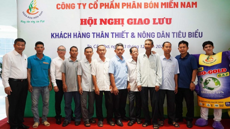 Công ty CP Phân bón Miền Nam: Ấm áp buổi giao lưu khách hàng thân thiết và nông dân tiêu biểu