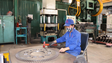 Doanh nghiệp công nghiệp hỗ trợ Hà Nội áp dụng hệ thống quản lý đáp ứng chuỗi sản xuất toàn cầu