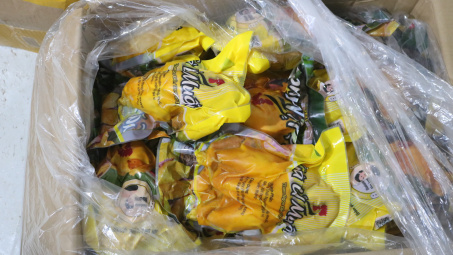 Kiểm tra, thu giữ trên 6 tấn thực phẩm đông lạnh, không đảm bảo chất lượng