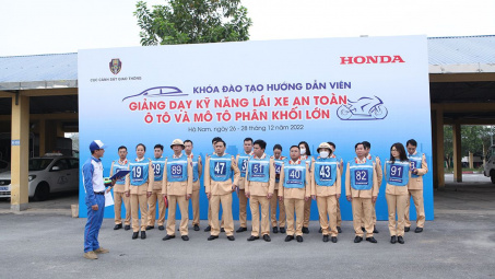 HVN triển khai thành công khóa đào tạo lái xe an toàn cho Hướng dẫn viên Cục CSGT