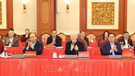 Bộ Chính trị thống nhất ban hành Nghị quyết về phương hướng, nhiệm vụ phát triển Thành phố Hồ Chí Minh đến 2030, tầm nhìn 2045