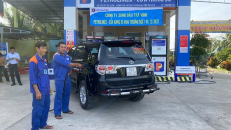Petrolimex Trà Vinh khai trương cửa hàng xăng dầu số 56