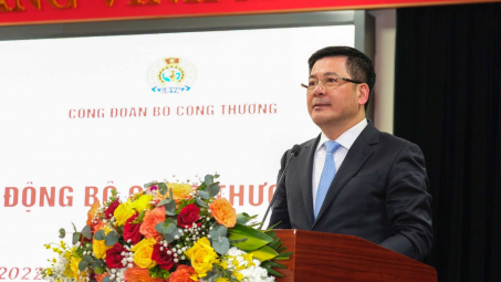 Cán bộ, công chức, viên chức, người lao động Bộ Công Thương: Tiếp tục đổi mới - tiến tới thành công