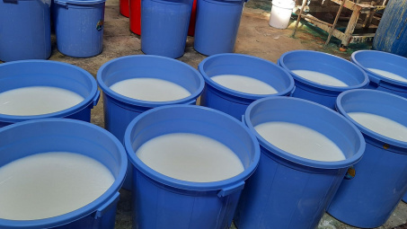 Phát hiện 5 kho chứa và sản xuất dầu gội, sữa tắm giả tại TP. Hồ Chí Minh