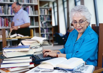 Hoàn thiện pháp luật về người lao động cao tuổi ở Việt Nam