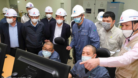 [Tin Ảnh] Bộ trưởng Nguyễn Hồng Diên thăm và chúc Tết Nhà máy Nhiệt điện Thái Bình 2, Nhà máy Đạm Ninh Bình