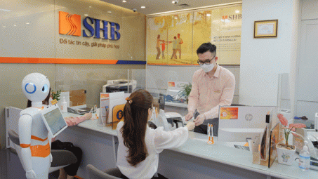 SHB đưa Robot thông minh vào phục vụ giao dịch khách hàng