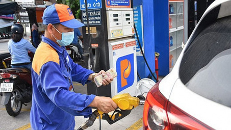 Chính thức thông qua Nghị quyết giảm thuế bảo vệ môi trường đối với xăng dầu từ 1/4