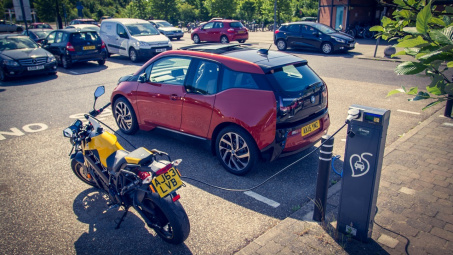 Việt Nam - Hà Lan: Thúc đẩy hợp tác trong lĩnh vực xe điện