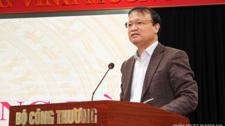 Công nghiệp - thương mại kỳ vọng khởi sắc trong bối cảnh khó khăn