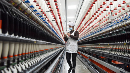 Trung Quốc tăng cường khả năng tái chế hàng dệt may