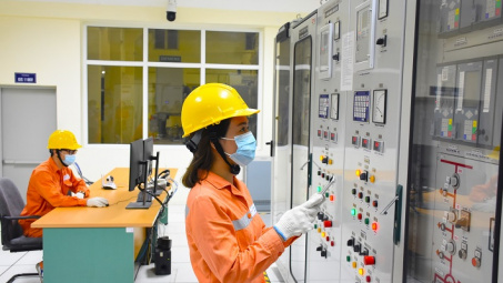 EVNHANOI đảm bảo cung ứng điện an toàn, liên tục dịp Lễ 30/4 và 1/5