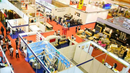 Kết nối giao thương, phát triển thị trường hàng Việt tại Lào