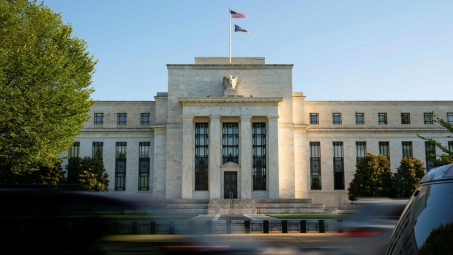 FED có thể tiếp tục tăng mạnh lãi suất cơ bản thời gian tới