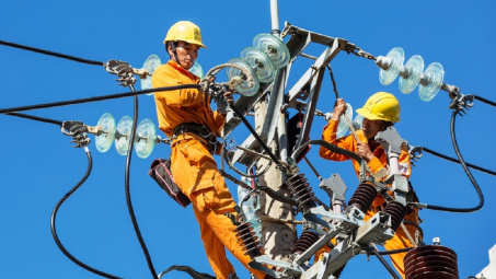 Sản lượng điện tăng nhẹ trên toàn hệ thống trong tháng 4/2022