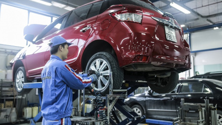 Toyota Việt Nam triển khai chương trình ưu đãi An tâm bảo dưỡng - Vững bước hành trình