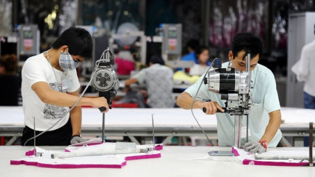 Sản xuất kinh doanh khởi sắc, thu ngân sách 4 tháng tăng khá