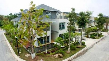 Thực tiễn thế chấp quyền sử dụng đất bảo đảm cho các khoản vay từ các ngân hàng thương mại