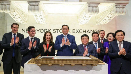 Thủ tướng Phạm Minh Chính tham quan, làm việc tại sàn giao dịch chứng khoán lớn nhất thế giới tại New York
