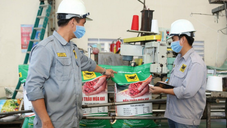 Ý kiến doanh nghiệp: Tăng thuế xuất khẩu, doanh nghiệp sản xuất NPK gặp khó
