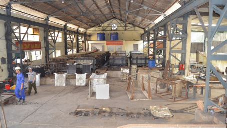 Vimluki sản xuất thiếc 99,99% bằng phương pháp điện phân tinh luyện có màng ngăn