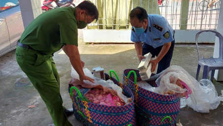 Đề xuất tăng thuế tiêu thụ đặc biệt với thuốc lá: Tập trung chống hàng lậu trước khi tăng thuế