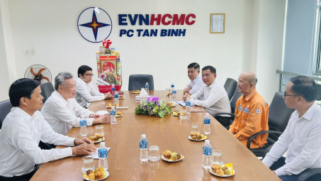 EVNHCMC chăm lo đời sống, bảo vệ quyền lợi của người lao động