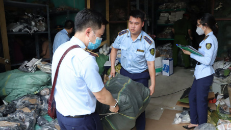 Quy định thẩm quyền ban hành quyết định kiểm tra của Quản lý thị trường