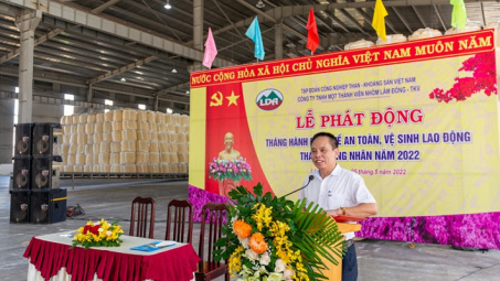 Công ty Nhôm Lâm Đồng - TKV tổ chức lễ phát động Tháng công nhân năm 2022